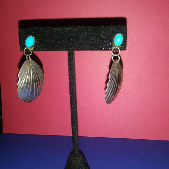 Sterling silver earrings - Picture 1 of 7